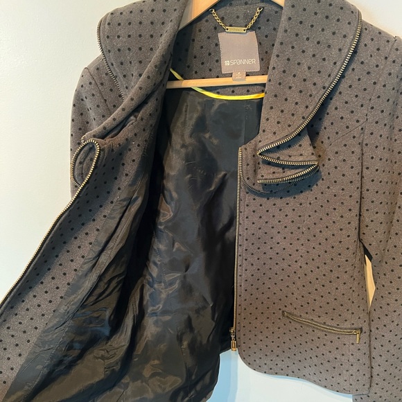 Spanner grey polka dot ruffle front zipper detail coat size 6 - Picture 4 of 6